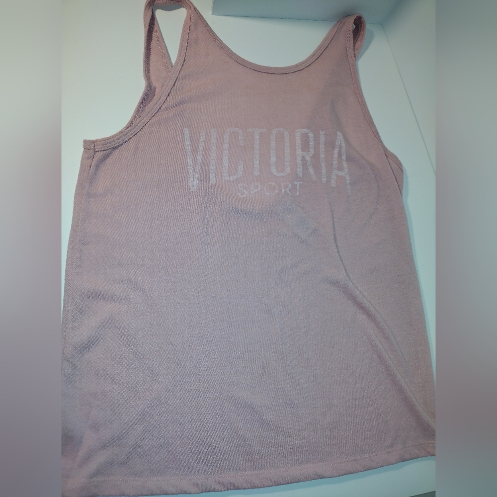 Victoria Sport Logo Tank – Size Small - Picture 1 of 5